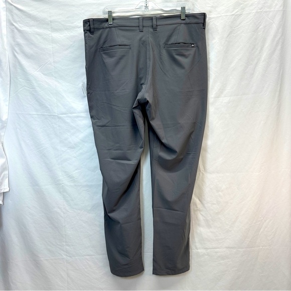 Travis Mathew Right on Time Golf Pure Performance Pants Waist Size 38 - Picture 3 of 8